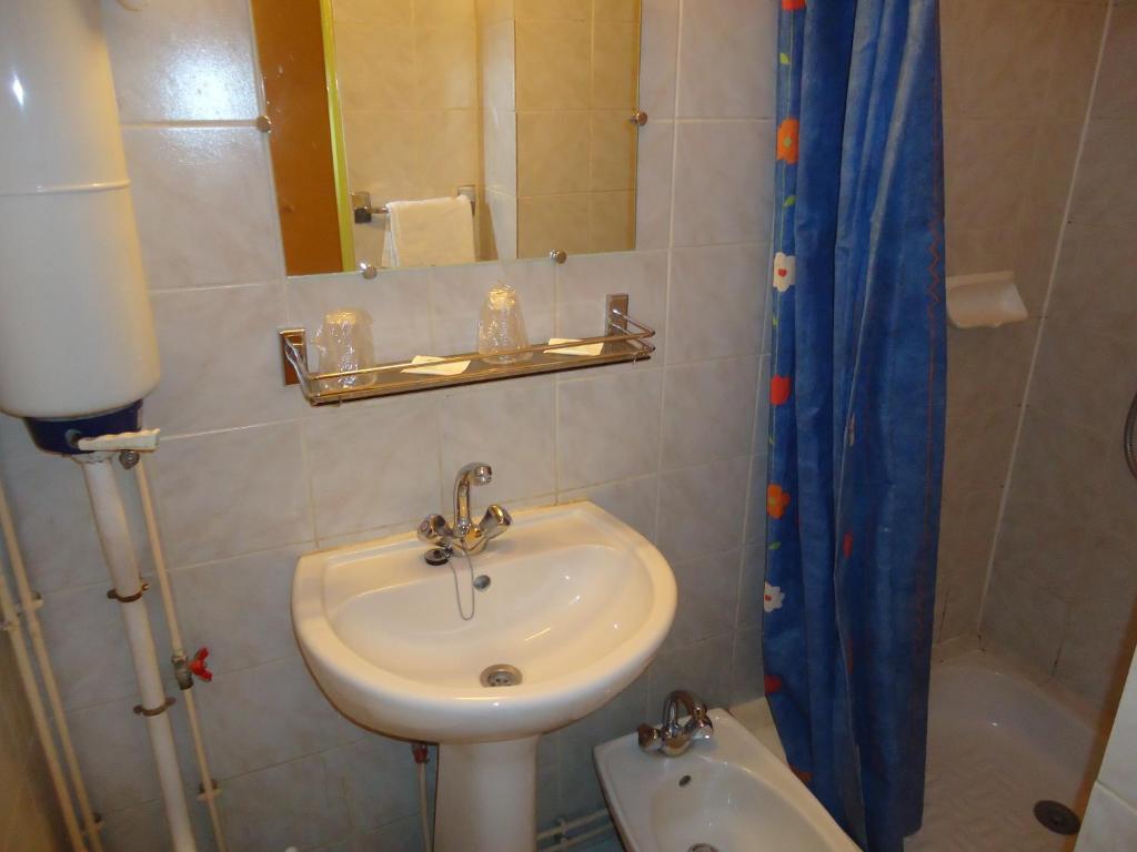 Des Belges Hotel 2*